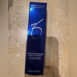 Zo skin health Hydrating Cleanser - Blue